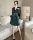 【2色】手作り 膝丈ドレス スイート Ｖネック セレブ風 かわいい キラキラ YH2-JY70250