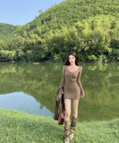 ミニドレス ショートドレス Vネック ニットワンピース  ボディコン 上品 お出かけ デート LW2-CD3-141-51010580