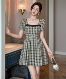 ミニドレス レトロ 大人可愛い フレンチガーリー スクエアネック チェック柄  写真映え スリム デート パーティー JC2-JY61255