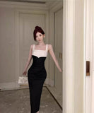 膝丈ドレスエレガントセクシー女子力宴会パーティー気質おしゃれスークエアネック WQ2-DD6463