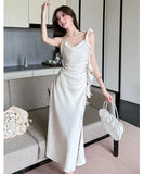 【3色】膝丈ドレス セクシー フレンチ風 ドレープネック スリット サテンキャミワンピ エレガント 花柄プリーツ バックレス パーティー 二次会 JC2-CD2-655-65480580