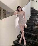 【2色】ミニドレスキャバドレス刺繍セクシーレースキャミワンピ谷間見せナイトクラブVネック小顔 WQ2-DD4835