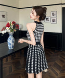 【2色】ニットドレスミニドレスホルターネックAラインエレガントセレブ風大人可愛い同伴 WQ2-ZED883111GT510B