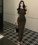 【秋新作】ロングドレス キャバドレス フレンチエレガント ワンショルダー ウエストマーク タイト シルエット 美ライン 着痩せ セクシー 大人フェミニン LW2-CD2-751-62250500