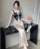 【2色】Lady's coco ロングドレス キャバドレス セクシー 韓国風 サテン 配色 フラワー装飾 スリット入り ボディコン JC2-MLS81282009