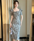 膝丈ドレス エレガント ハンドメイド フレンチレトロ チェック柄 スクエアネック パフスリーブ タイトワンピース 刺繍入り デート お出かけ パーティー JC2-JY21303