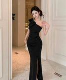 【2色】ロングドレス キャバドレス セクシー ワンショルダー ボディコン スリット入り パーティー JC2-DD3959