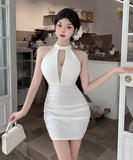 【3色】ミニドレス キャバドレス セクシー 胸元大胆 ホルターネック 肩見せ タイトシルエット 細見え パールチェーン JC2-DD6320