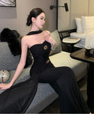 ロングドレス キャバドレス セクシー カットアウト ホルターネック ボディライン ギャル感 ウエストマーク パーティー JC2-XHY913265