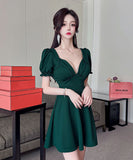 【4色】ミニドレス キャバドレス かわいい Ｖネック 体型カバー 着瘦せ MY2-EMK2311