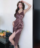 膝丈ドレス キャバドレス ホルターネック セクシー Vネック 非対称 XH2-LQE8531H450