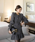 ミニドレス 秋新作 大人可愛い フリル 着瘦せ 通勤 エレガント 気質 XH2-ZED88815B22