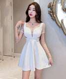 【2色】ミニドレス レース キャバドレス パフスリーブ 大人可愛い 谷間見せ セクシー タイトドレス XH2-JX5121