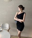 ミニドレス キャバドレス ワンーショルダー チェーン セクシー タイトドレス 指名 パーティー XH2-ZED885575DXH238B