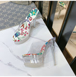 花柄ソールの透明サンダルとスリッパYN5017