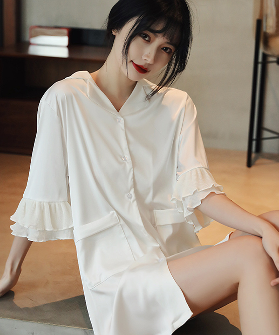 パジャマ ルームウェア フリル 清楚感 かわいい セクシー 肌触りの良い
