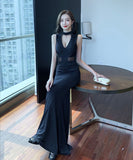 高級感 ブラック 谷間魅せ 肌見せ ロングドレス キャバドレス MY2018