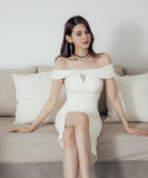 Vネック 谷間魅せ オフショルダー セクシー 韓国 ファッション 新作 脚長効果 MY2-ZED888381BH538