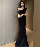 2色  ロングドレス  キャバドレス  着痩せ  谷間魅せ  脚長効果  セクシー  高級感  LT2-YM9111